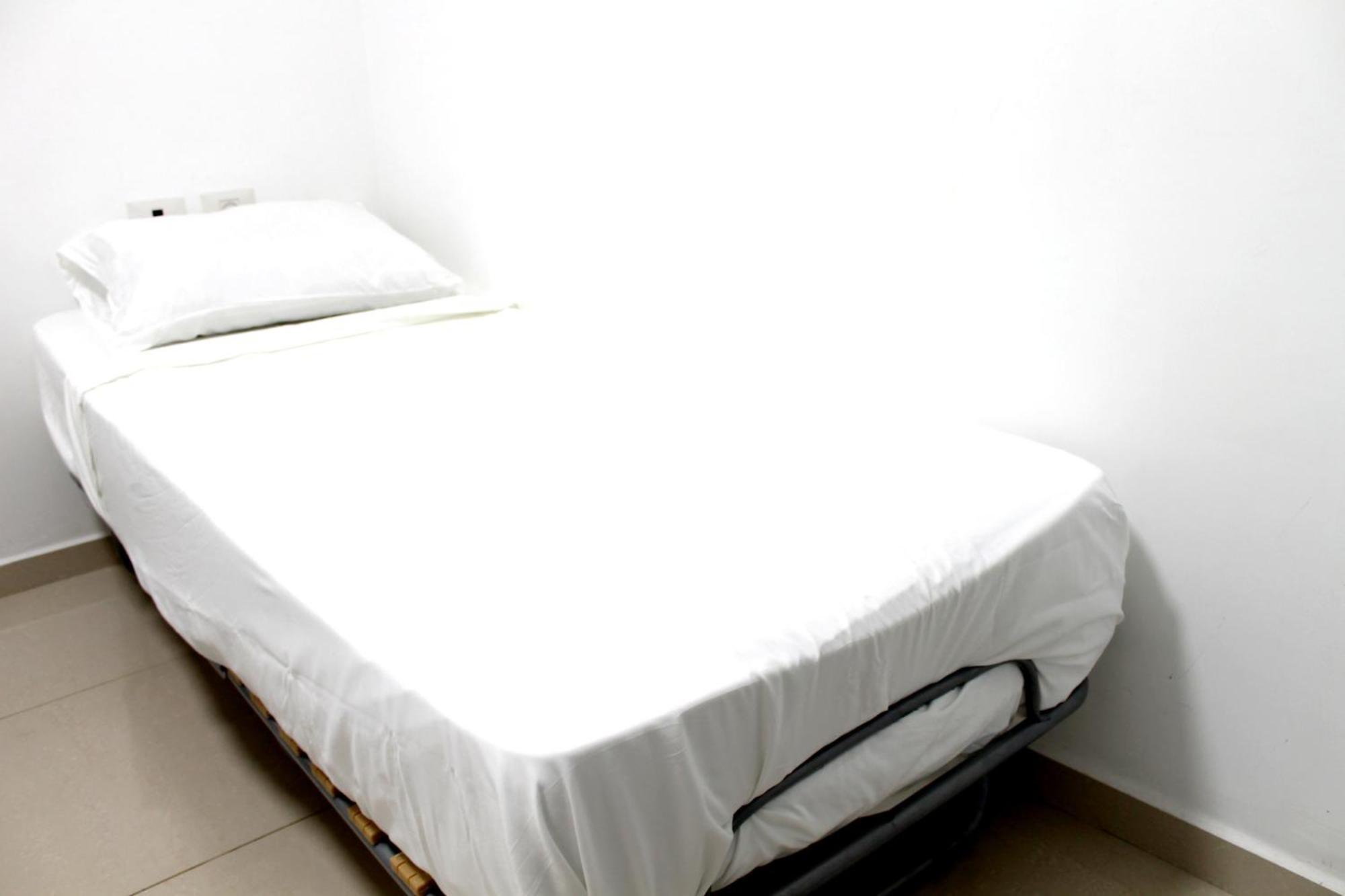 Beach Suite Israel- Best View, Gym, Massage Chair, Low Fee For Off-Site Indoor Pool Spa ביץ סוייט ישראל- נוף ים מאלף, כיסא מסאז, חדר כושר, אפשרות לבריכה מקורה, וספא בתשלום ממש מוזל Ashkelon Eksteriør bilde
